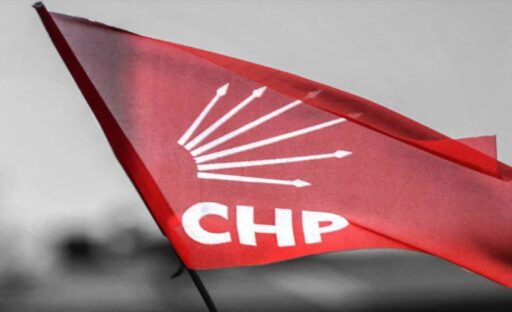 CHP İzmir'de kongre takvimi sürerken bugün Bergama, Çeşme ve Menderes