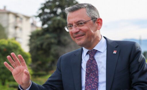 Cumhuriyet Halk Partisi lideri Özgür Özel, bugün İzmir’e gelecek. Hafta