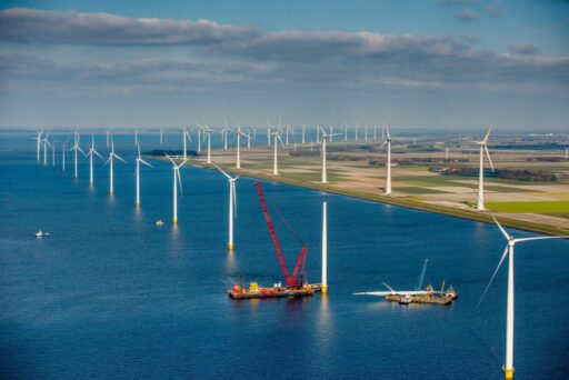 “YOLUN BAŞINDA HATA YAPMAYALIM” DR. MURAT DURAK:
“HENÜZ YOLUN BAŞINDA HATA YAPARSAK, SEKTÖRE TELAFİSİ ZOR
ZARARLAR