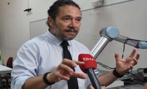 İstanbul Küçükçekmece’de yıkılan binanın ardından inşaatta deniz kumu kullanmanın tehlikeli