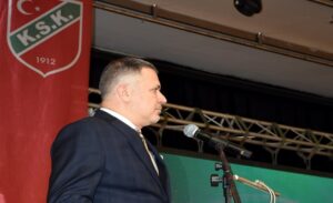 İzmir temsilcisi Karşıyaka Spor Kulübü’nün olağan genel kurulunda seçime tek