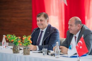 İzmir Büyükşehir Belediye Başkanı Dr. Cemil Tugay, Menderes Belediye Başkanı