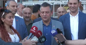 CHP Genel Başkanı Özgür Özel, Manisa’da Kurban Bayramı namazının ardından