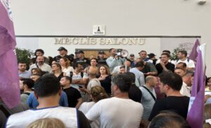 İzmir Büyükşehir Belediyesi ile Tüm Belediye ve Yerel Yönetim Hizmetleri