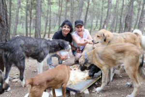 Buca’da Belediye Lokantası’ndaki artan yemekler Ege Fikir Ortaklığı Derneği (EFODER)
