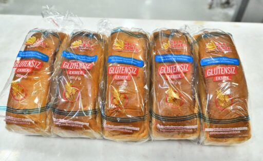İzmir Büyükşehir Belediyesi’nin Halk Ekmek Fabrikası’nda sadece çölyak hastalarının tüketebileceği