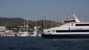 İzmir Büyükşehir Belediyesi İZDENİZ A.Ş. Genel Müdürlüğü’nün yaz seferleri Kurban