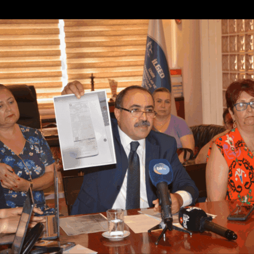 İzmir halkına birlikte hizmet edelim… Kent Lokantası projesine karşı olmadıklarını