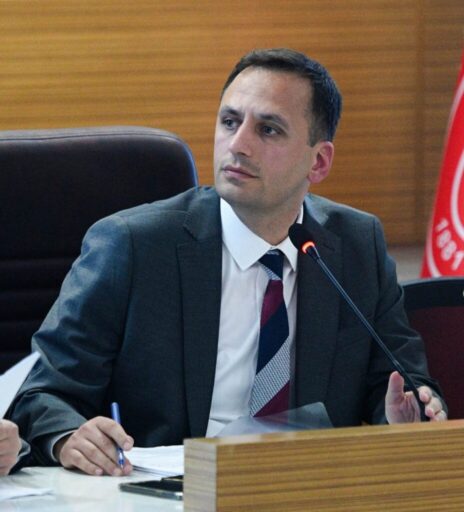 Bornova Belediyesi 2024 yılı denetim raporu mecliste gündeme alınırken komisyonun