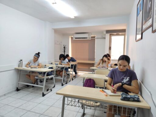 Çiğli Belediyesi, yabancı dil okuma, yazma ve konuşma becerilerini geliştirmek