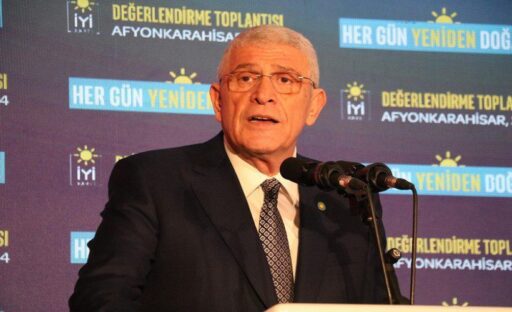 Dervişoğlu: Bize ömür ve misyon biçenler iyi bilsinler İYİ Parti Genel Başkanı Müsavat Dervişoğlu, "Türkiye'yi yeniden inşa etmek,