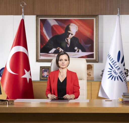 Karabağlar belediye başkanı Helil Kınay son günlerde medyada yer alan