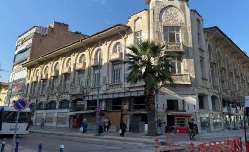 İzmir Büyükşehir Belediyesi, Tarihi yaşıt Kardiçalı Hanı’nı kamulaştırmak için düğmeye