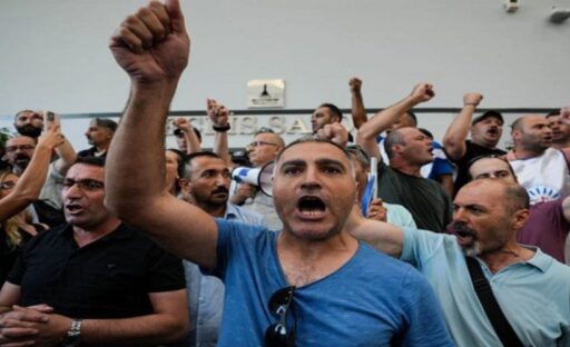 İzmir Büyükşehir Belediyesi’nde günlerdir süren tansiyon, bugün yaşanan kritik bir