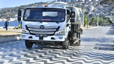 İzmir Büyükşehir Belediyesi ekipleri, daha temiz ve sağlıklı bir çevre