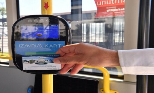 İzmir Büyükşehir Belediye Başkanı Dr. Cemil Tugay’ın seçim sürecinde sözünü