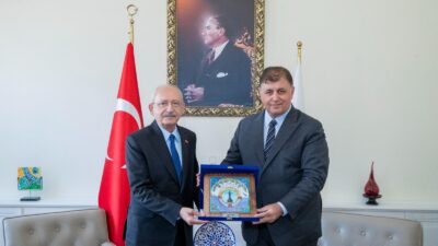İzmir Büyükşehir Belediye Başkanı Dr. Cemil Tugay, CHP’nin 7’nci Genel