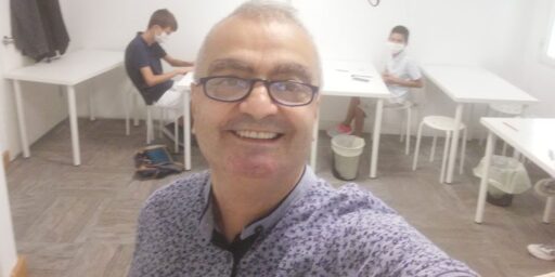 Aldığı son ödülle ilgili olarak Mustafa Yıldız, “13. Uluslararası Karikatür