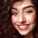 Betül Uzun Betül Uzun yazar fotoğrafı