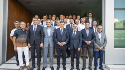 İzmir Büyükşehir Belediye Başkanı Dr. Cemil Tugay, Aliağa’da sanayiciler ile