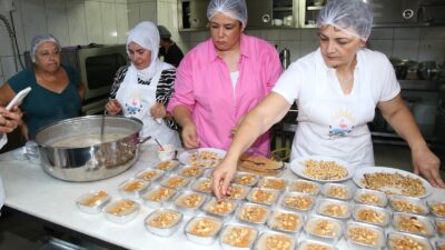 Çiğli Belediyesi, kadınların sosyalleşmesine yönelik düzenlediği etkinlikler kapsamındakendisine ait araziden
