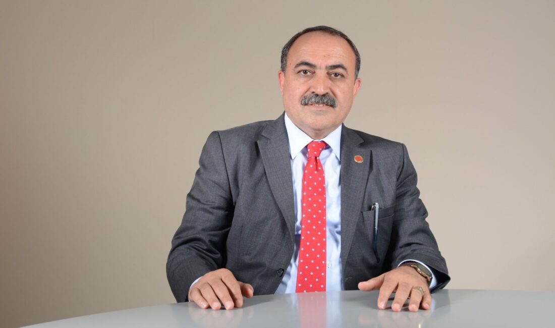 Lokanta sektörünün kalifiye eleman bulmakta büyük sıkıntı çektiğini belirtenİzmir Lokantacılar