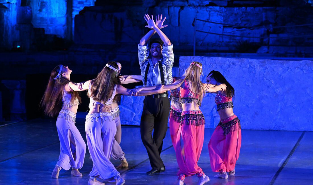 7. ULUSLARARASI EFES OPERA BALE FESTİVALİ REKOR İZLEYİCİ SAYISI İLE SONA ERDİ Devlet Opera ve Balesi Genel Müdürlüğü tarafından düzenlenen ve yaz