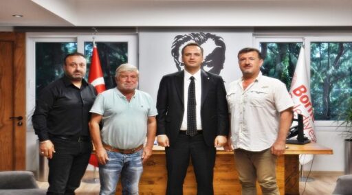 EGE Basın Yayın Derneği’ni temsilen Kurucu Başkan Aydan Yalçın, Başkan