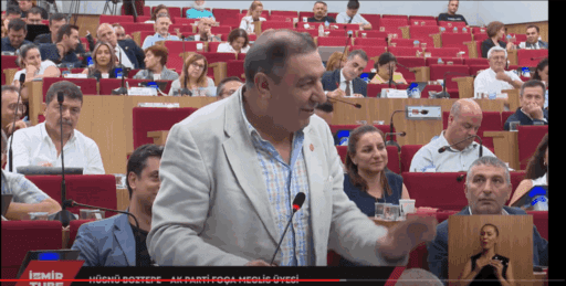 Cumhuriyet Halk Partisi İzmir İl Başkanlığının, Ak partili Meclis üyesi