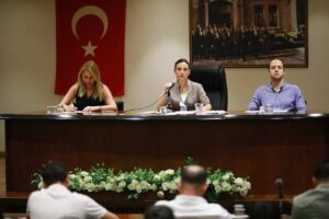 Efes Selçuk Belediyesi Temmuz Ayı Meclis Toplantısı’nın ilk oturumunda Belediye
