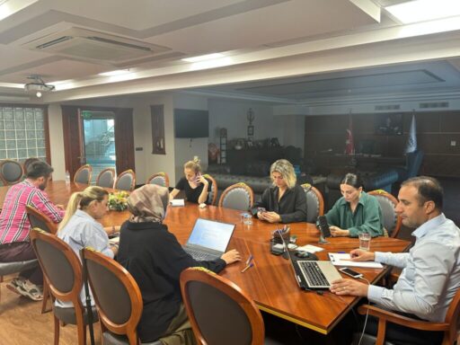 Torbalı Ticaret Odası Başkanı Abdulvahap Olgun’un öncülüğünde düzenlenen canlı yayında,