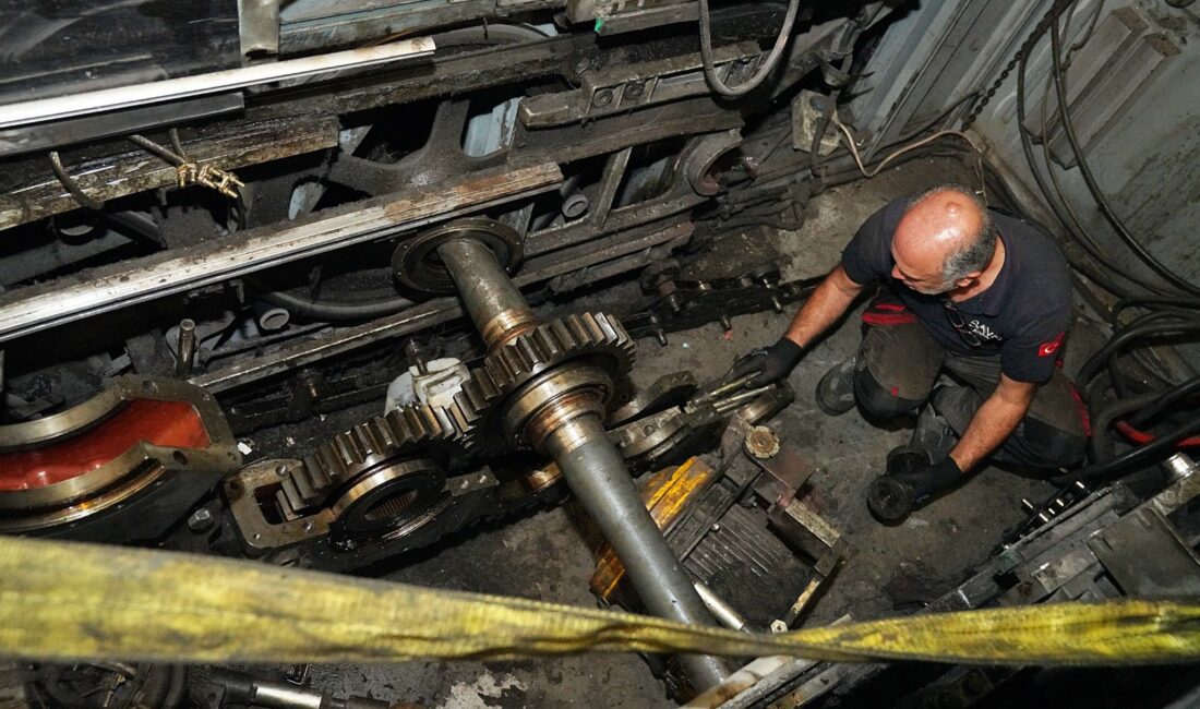 İzmir Büyükşehir Belediye Başkanı Dr. Cemil Tugay’ın talimatıyla İzmir Metro
