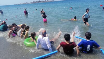 İzmir Büyükşehir Belediyesi tarafından dezavantajlı mahallelerde yaşayan vatandaşlar için temmuz