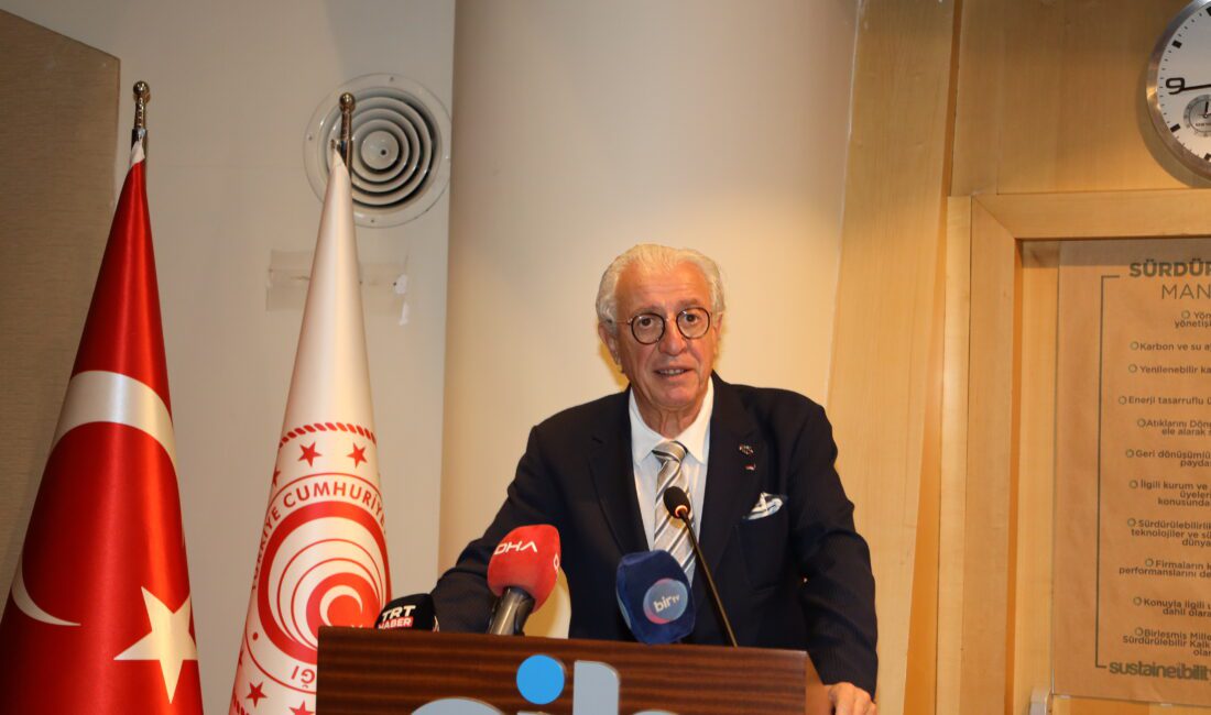 Jak Eskinazi, Bu ülkenin her çocuğu aynı fırsatlara sahip olmalı. Ege İhracatçı Birlikleri Koordinatör Başkanı Jak Eskinazi 23 Nisan mesajında,