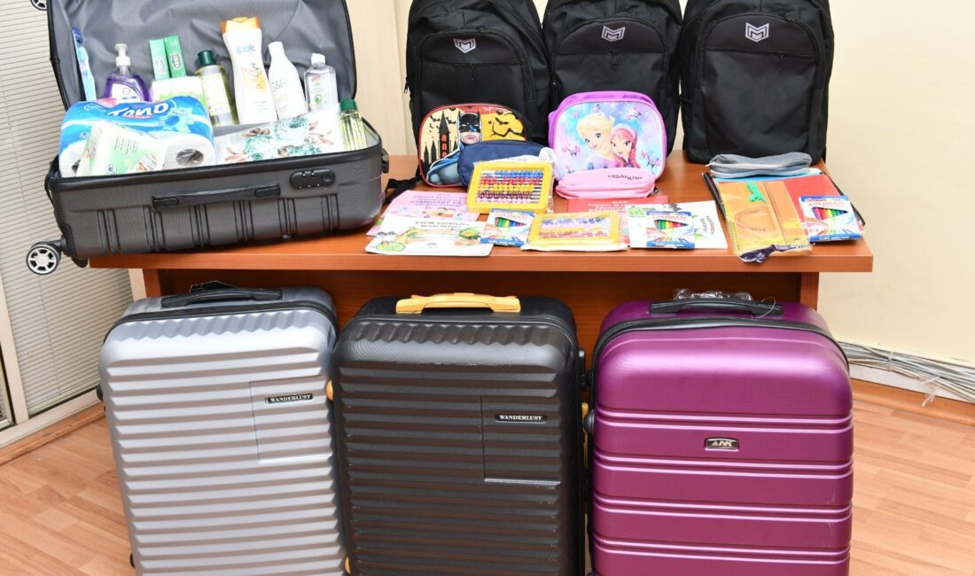 Çiğli Belediyesi’nden Öğrencilere Çanta ve Valiz Desteği Çiğli Belediyesi, 2024-2025 eğitim öğretim yılı öncesinde ilk ve ortaokul