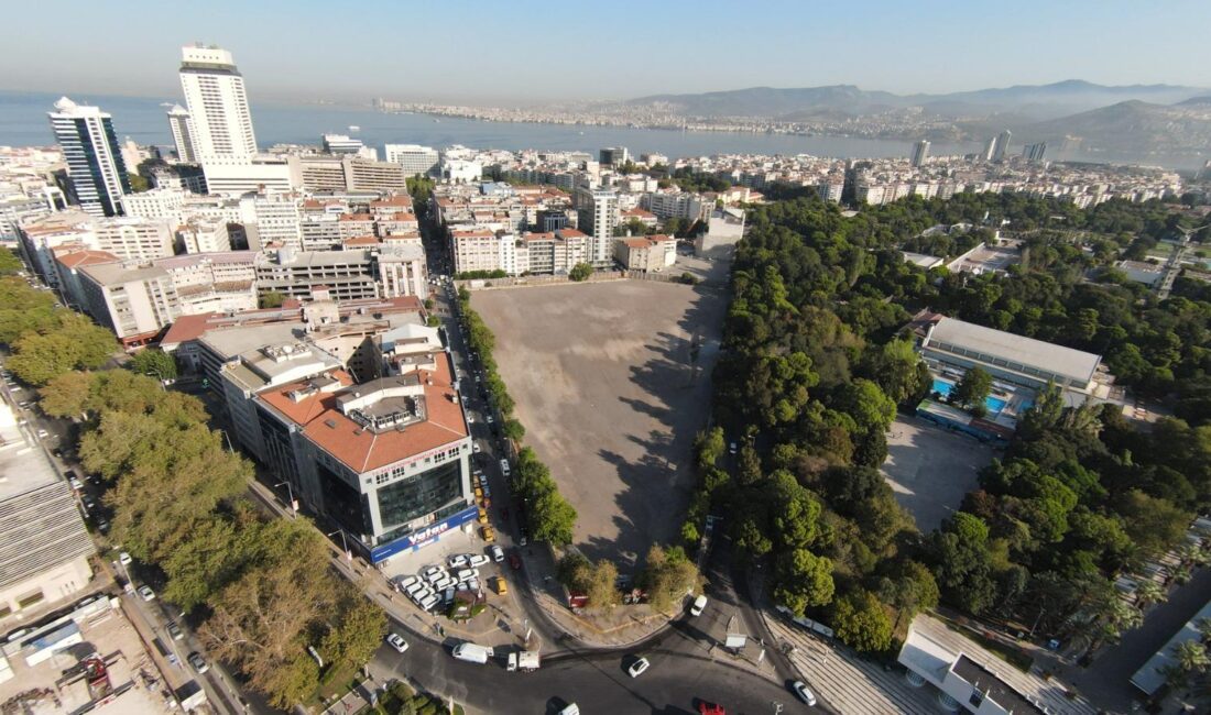 Belediye binasının yapımına karşılık Basmane Çukuru’ndan şartlı feragatİzmir Büyükşehir Belediye