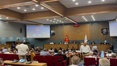 İzmir Büyükşehir Belediyesi Meclisi, 15 Ağustos günü meydana gelen ve