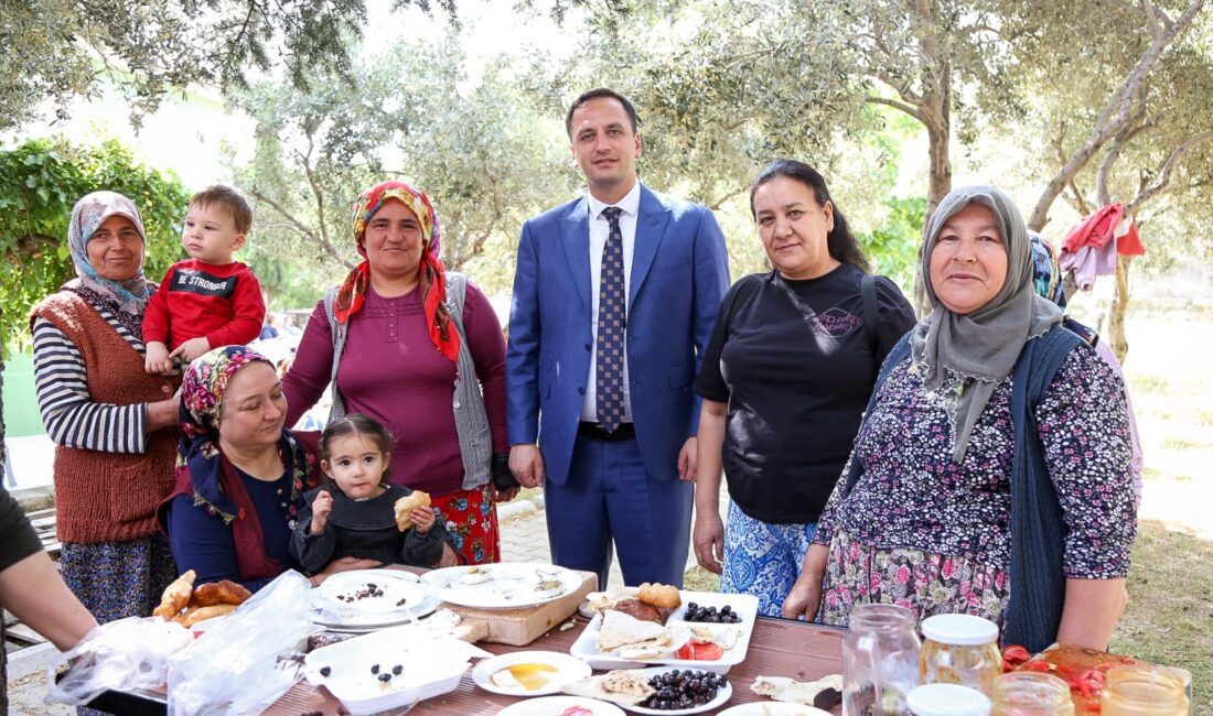Bornova’da anketler hizmete dönüşecek Bornova Belediyesi ilçedeki 12 eski köy yerleşimindeki ihtiyaçları belirlemek ve