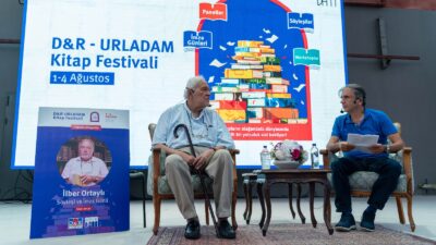 Urla’nın ilk kitap festivalini düzenleyen D&R, Egeli kitapseverler tarafından yoğun
