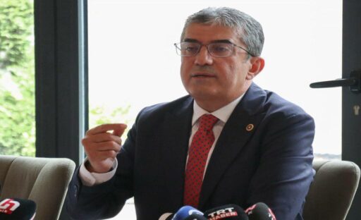CHP Grup Başkanvekili Gökhan Günaydın yaklaşan tüzük kurultayı öncesi katıldığı