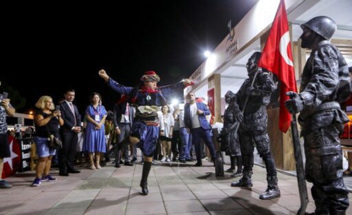 Bu yıl kapılarını 93'üncü kez açan İzmir Enternasyonal Fuarı'na katılan