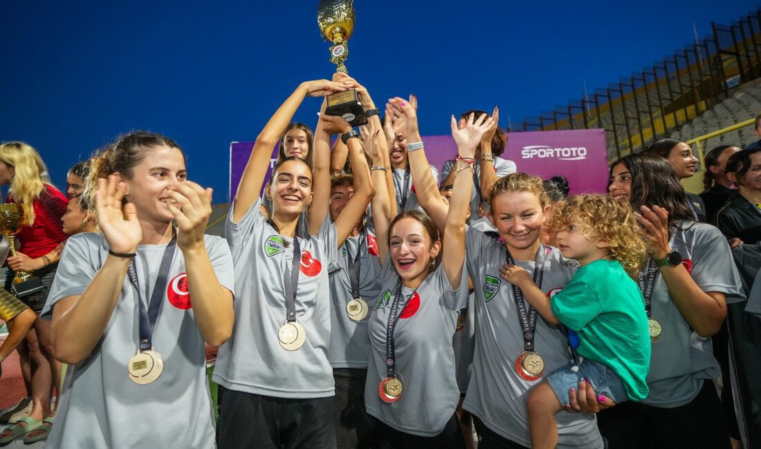 Gaziemir’in amazonları yeniden Süper Lig’de Spor Toto Kulüplerarası Türkiye Atletizm 1. Lig Final Yarışması’nda şampiyon