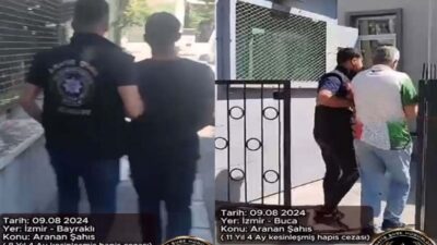 İzmir'de polis ekipleri, haklarında kesinleşmiş hapis cezasıyla aranan 2 hükümlüyü