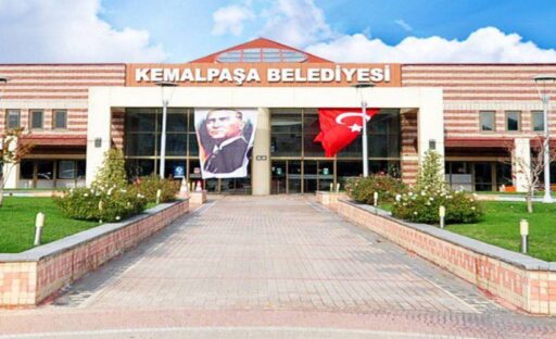 Geçtiğimiz günlerde Kemalpaşa Belediyesi’nde tasarruf tedbirleri gerekçe gösterilerek 'beş kütüphanenin