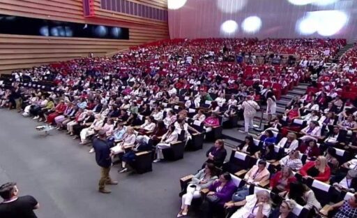 CHP 15. Olağan Kadın Kolları Kurultayında MYK için her iki