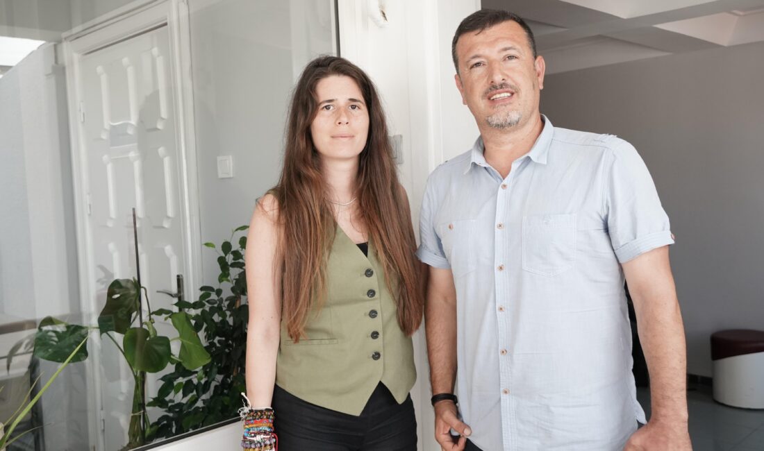 EGE BAYDER Ege Basın Yayın Derneğini Başkan Aydan Yalçın ve