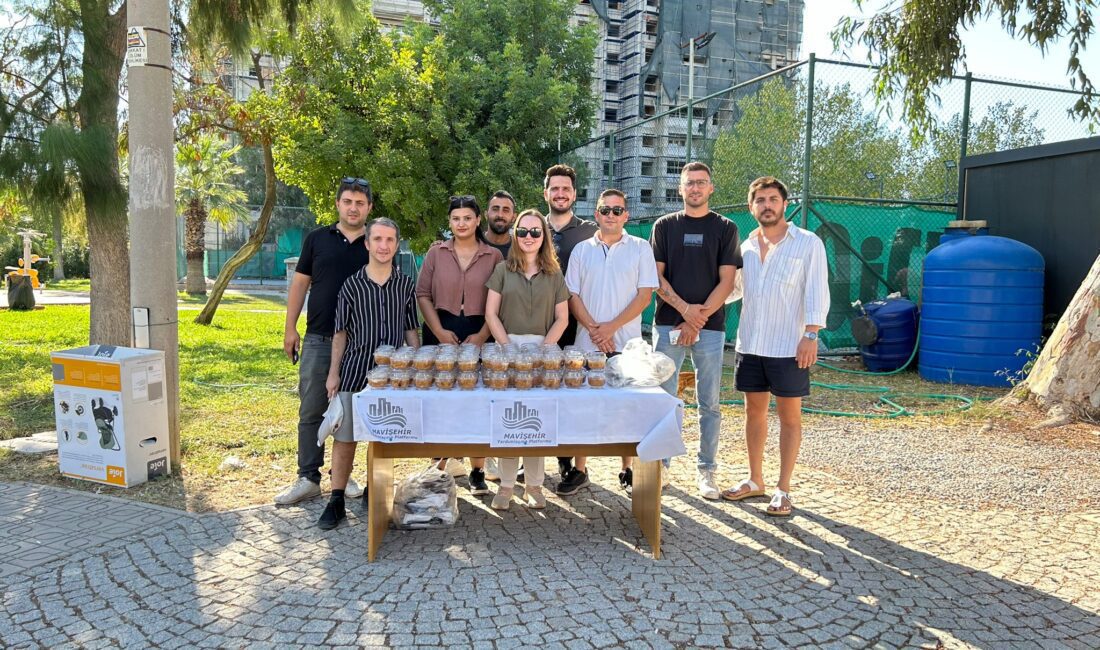 Mavişehir Yardımlaşma Platformu Aşure Hayrı Etkinliği Gerçekleştirdi