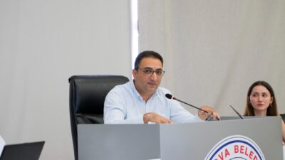 Balçova Belediye Meclisi Ağustos ayı oturumu gerçekleşti. Oturumda belediyenin geri