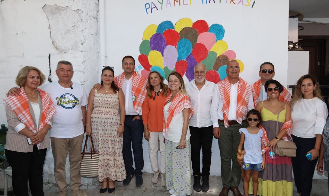 Bugün açılışı yapılan Payamlı Bardacık festivalinde Güzelbahçe Belediye Başkanı Mustafa