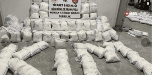 Ticaret Bakanlığı Gümrükler Muhafaza birimlerince Gürbulak Gümrük Kapısı’nda gerçekleştirilen operasyonda,